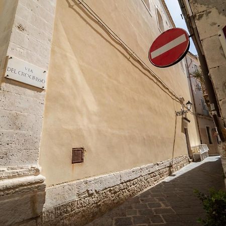 Apartament Ortigia Charme Piazza Duomo Syrakuzy Zewnętrze zdjęcie