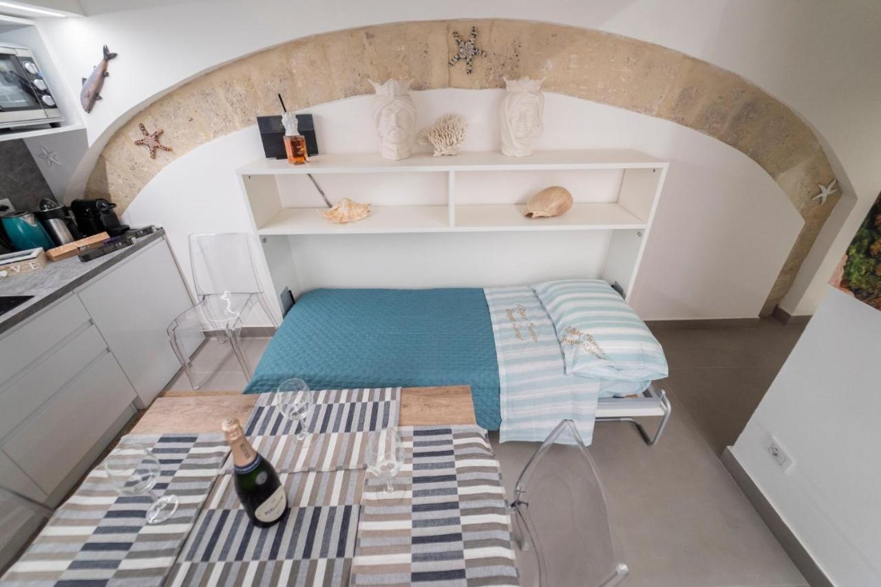 Apartament Ortigia Charme Piazza Duomo Syrakuzy Zewnętrze zdjęcie