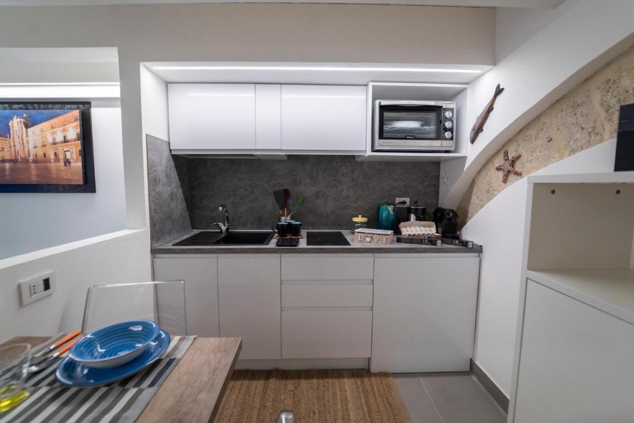Apartament Ortigia Charme Piazza Duomo Syrakuzy Zewnętrze zdjęcie