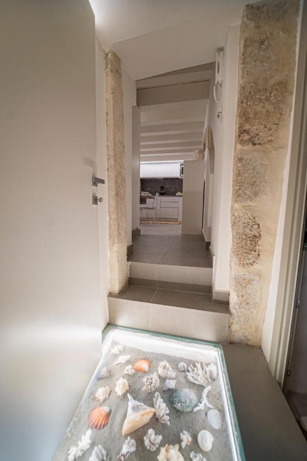 Apartament Ortigia Charme Piazza Duomo Syrakuzy Zewnętrze zdjęcie