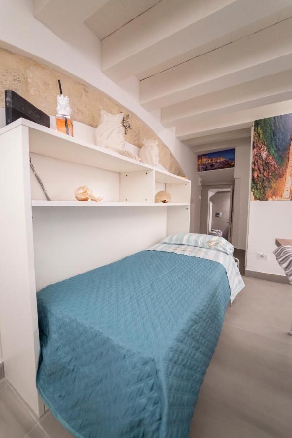 Apartament Ortigia Charme Piazza Duomo Syrakuzy Zewnętrze zdjęcie