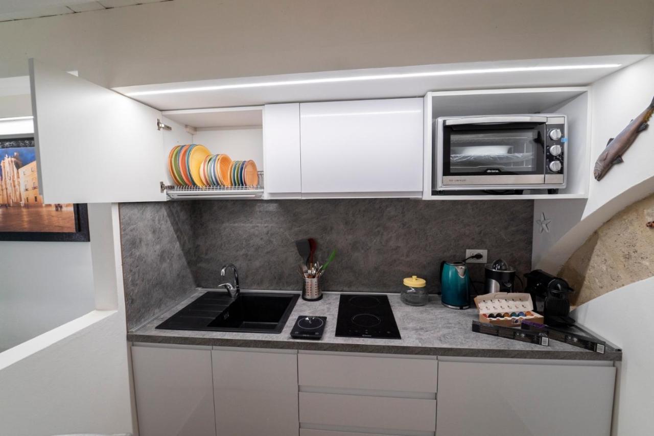 Apartament Ortigia Charme Piazza Duomo Syrakuzy Zewnętrze zdjęcie